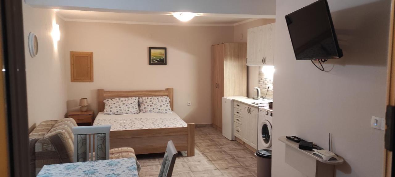 Apartman Pijavica Бієла Екстер'єр фото