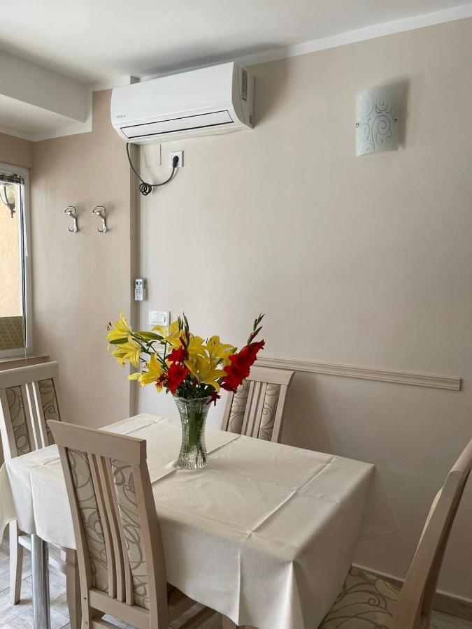 Apartman Pijavica Бієла Екстер'єр фото