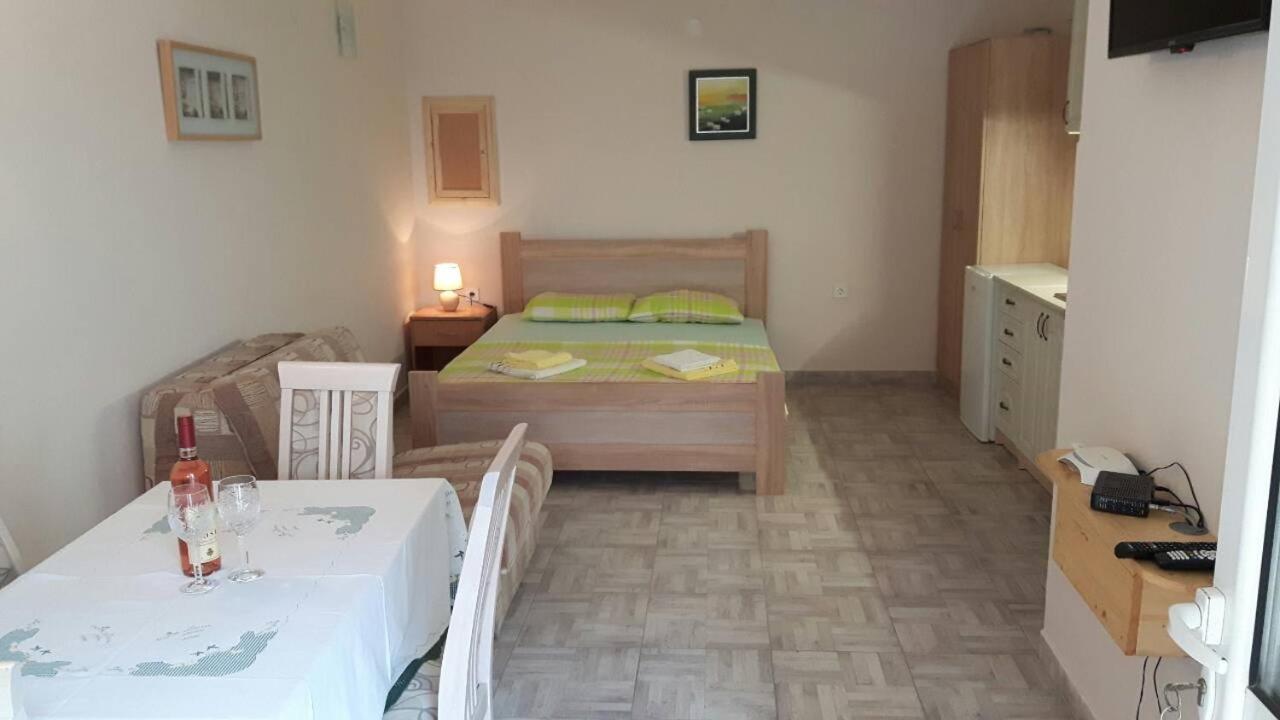 Apartman Pijavica Бієла Екстер'єр фото